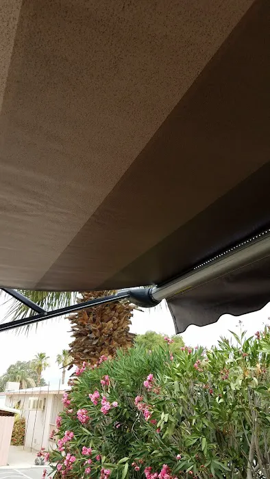 Desert Oasis Mobile Home & RV Resort Picture 10