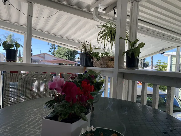 Pepperwood Mobile Home Park (Senior) Picture 7