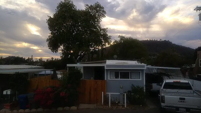 Westward Ho Manor Picture 2