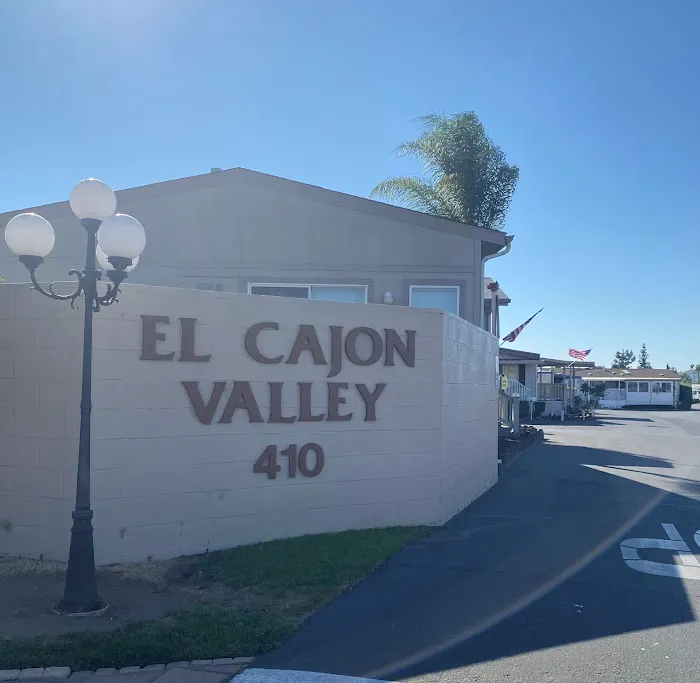 El Cajon Valley Mobile Home Park Picture 10