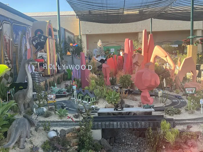 Palms Llc Picture 2