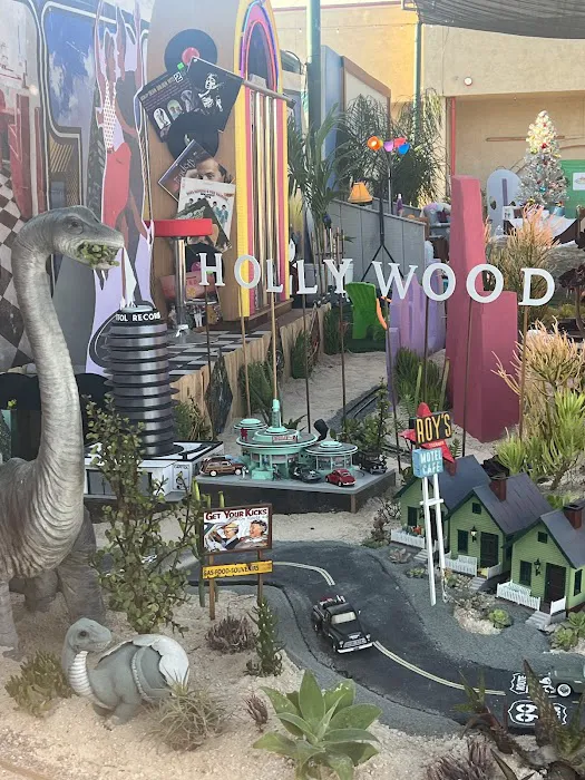 Palms Llc Picture 7