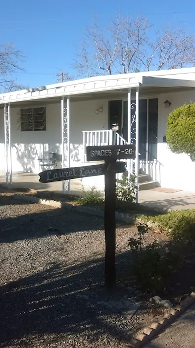 Lynnwood Mobile Estates Picture 1