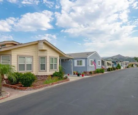 Friendly Village of Simi Valley