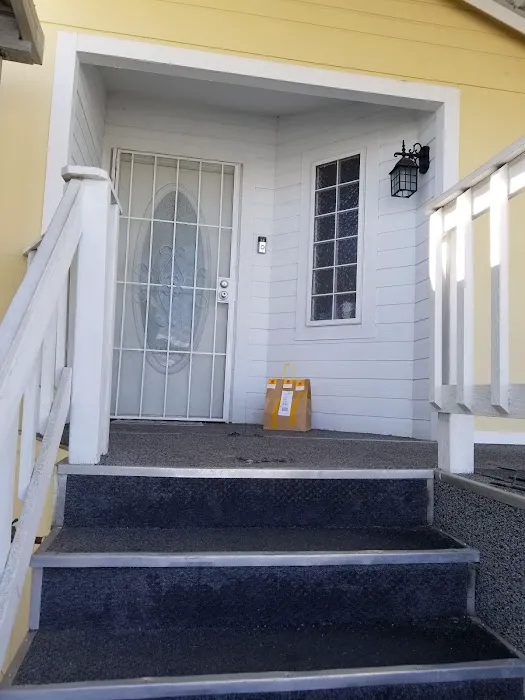 Cordova Estates: Mobile Home Park Picture 9