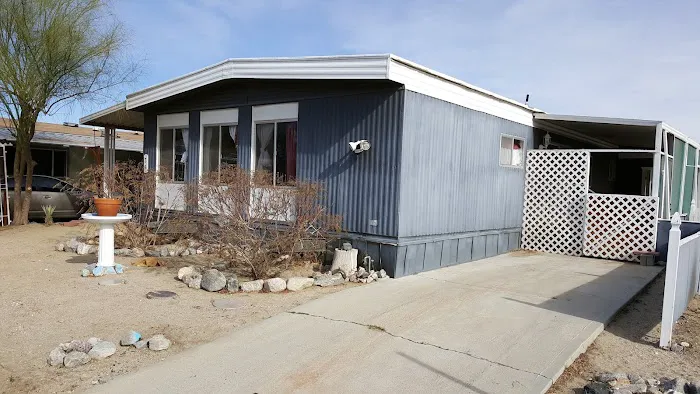 Healing Sands Mobile Home & RV Park Picture 9