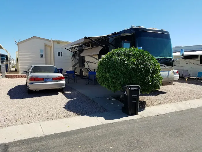 Joshua Springs Mobile Home Park Picture 5
