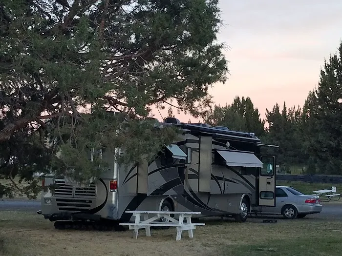 Joshua Springs Mobile Home Park Picture 3