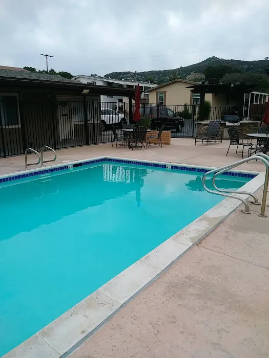 Rios Mobile Manor Picture 2