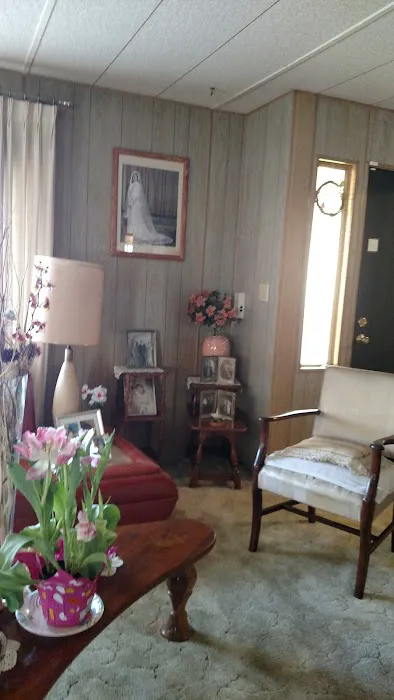 Hacienda Mobile Estates - A 55+ Community Picture 1