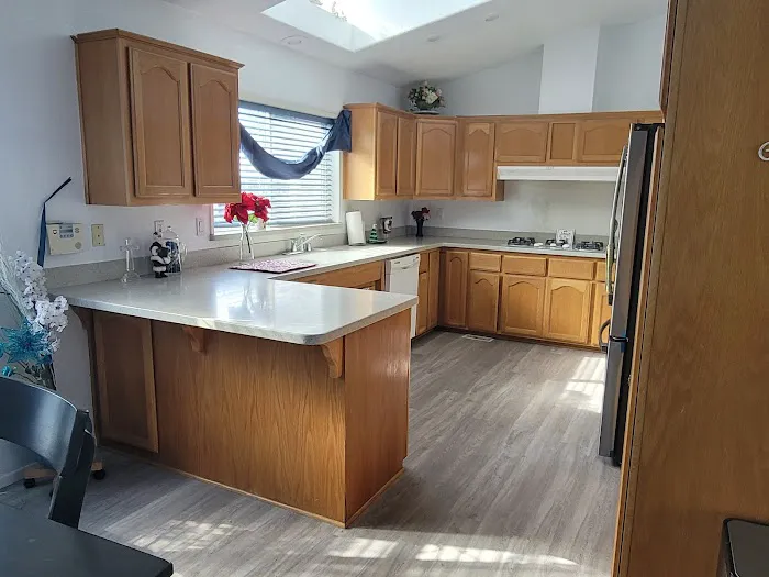 Hacienda Mobile Estates - A 55+ Community Picture 2