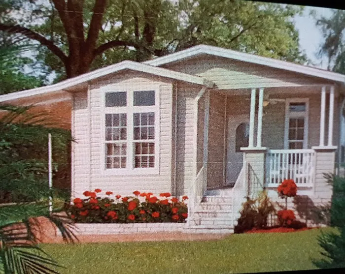 Lynnwood South Mobile Estates Picture 1