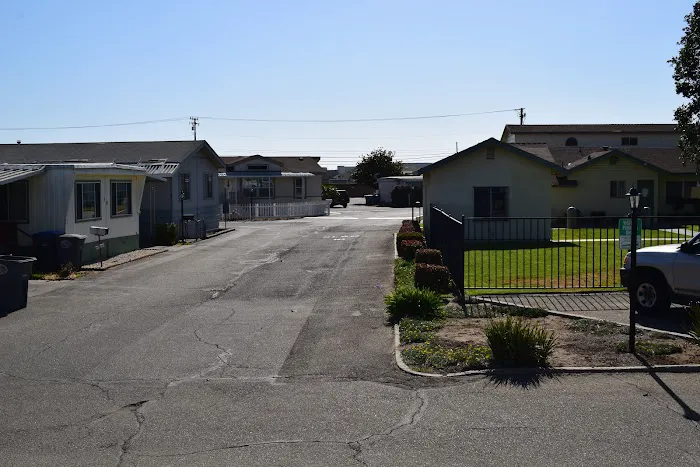 Country Club Mobile Estates Picture 10