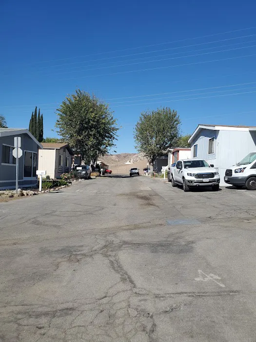 Lily of the Valley Mobile Home Community Picture 3