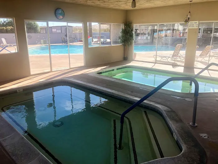 Desert View Mobile Home Club Picture 5