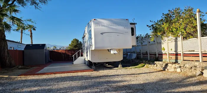 Wagner Mobile Home & RV Park Picture 4