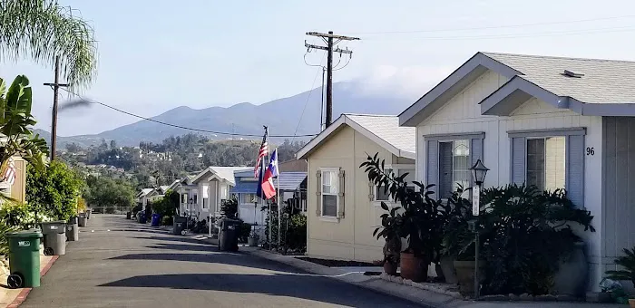 Singing Hills Mobile Estates Picture 5