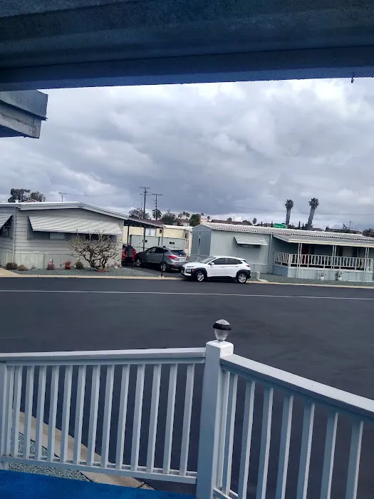 Coronado Palms RV Mobile Home Park Picture 3