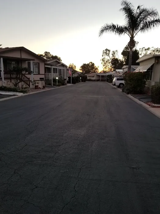 La Posada Mobile Home Park Picture 1