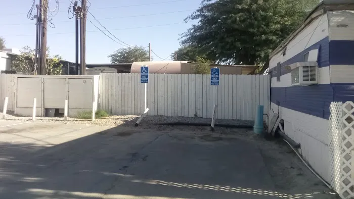 Elm's Mobile Park Picture 1