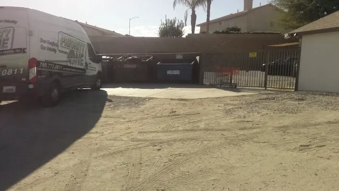 Elm's Mobile Park Picture 3