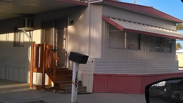 Riverdale Estates Picture 7