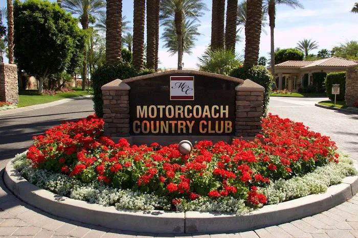 Motorcoach Country Club Picture 5