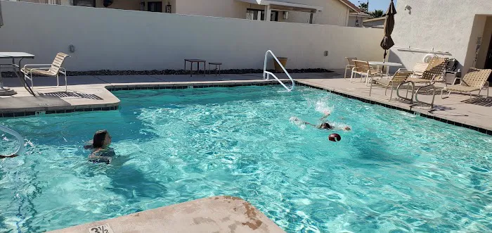 Desert Grove Adult Community Picture 9