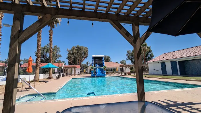 Indian Waters RV Resort and Cottages Picture 4