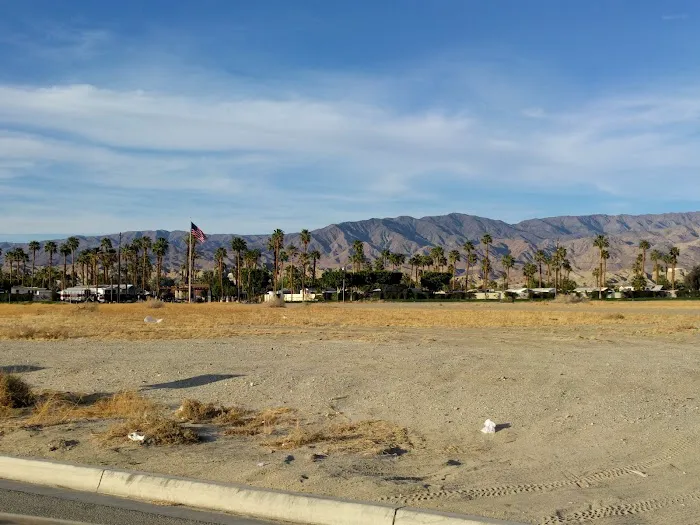 Indio Springs RV Resort(Dogs are under strict regulations) Picture 5