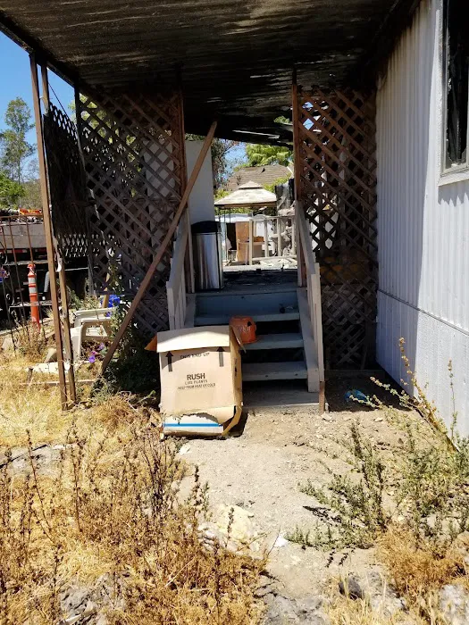 Casitas Mobile Home Park Picture 7