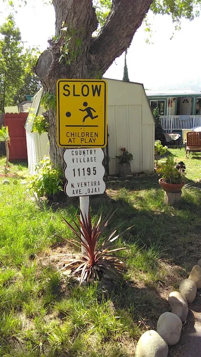 Country Village Mobile Home Park Picture 7