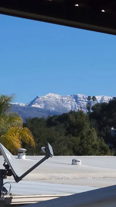 Ojai Oaks Village Picture 2