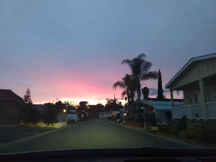 Ojai Oaks Village Picture 4