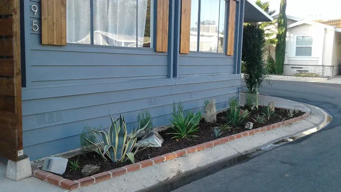 Ojai Oaks Village Picture 3