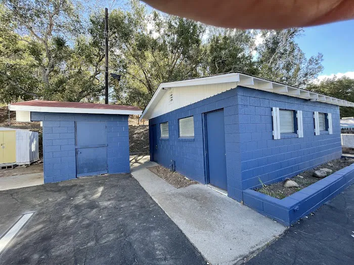 Villanova Mobile Home Park Picture 7