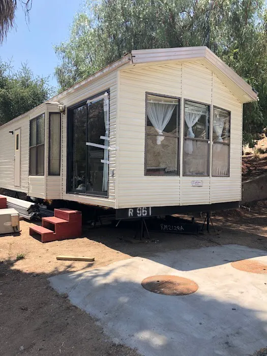 Barrett Mobile Home & RV Park Picture 4