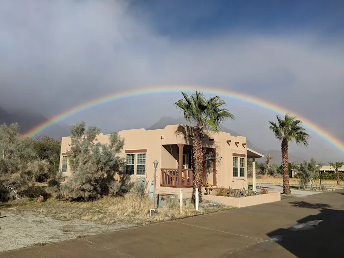 Santa Fe Palms Picture 3