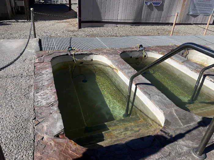 Bashford's Hot Mineral Spa Picture 6