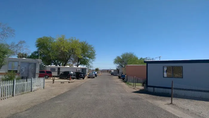 Flamingo Mobile Home Park Picture 6
