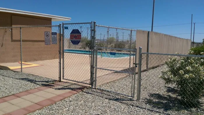 Flamingo Mobile Home Park Picture 7