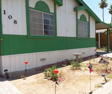 Desert Trails RV Park