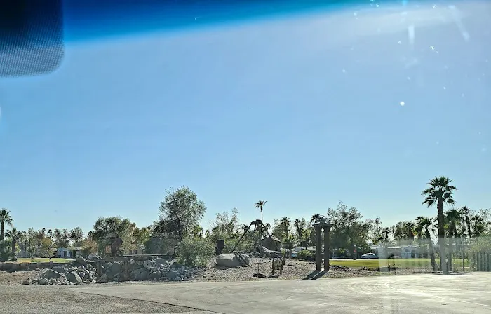 Desert Trails RV Park Picture 5
