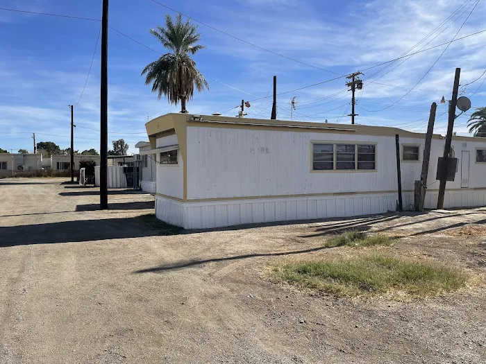 Wagon Wheel Village Mobile Home Park | RV Park Picture 2