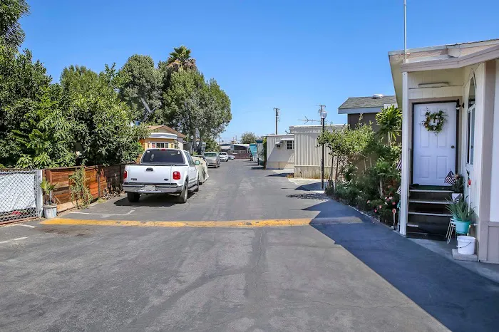 Condesa Village Mobile Home Park Picture 10
