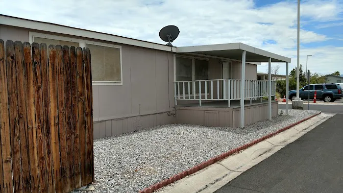 Desert Inn Mobile Estates 3 Picture 7