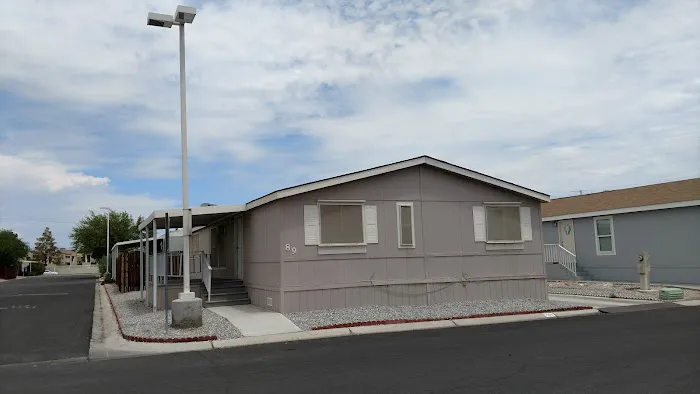 Desert Inn Mobile Estates 3 Picture 4