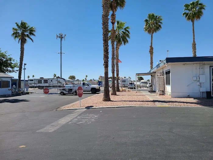 Maycliff Mini Storage & RV Park Las Vegas Picture 5