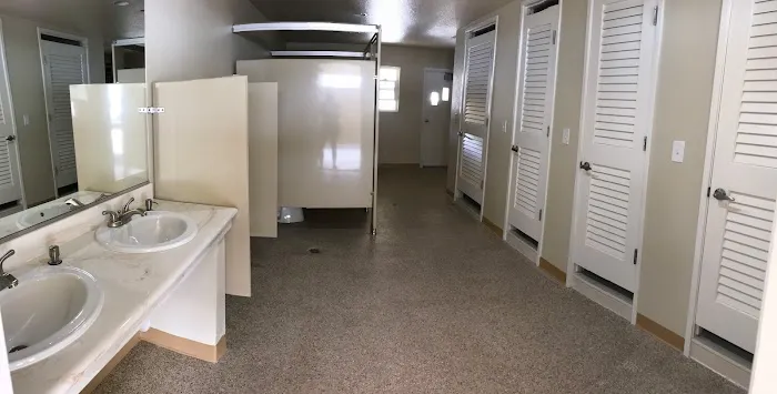 King's Row RV Park Picture 9