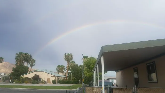 Sunrise Gardens Picture 4